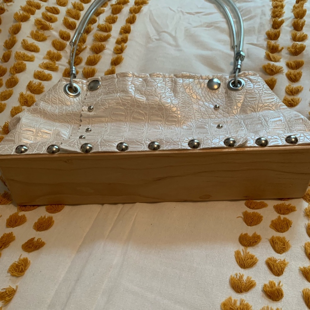Purse - Picture 3 of 5